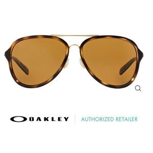 Oakley woman’s sunglasses with case